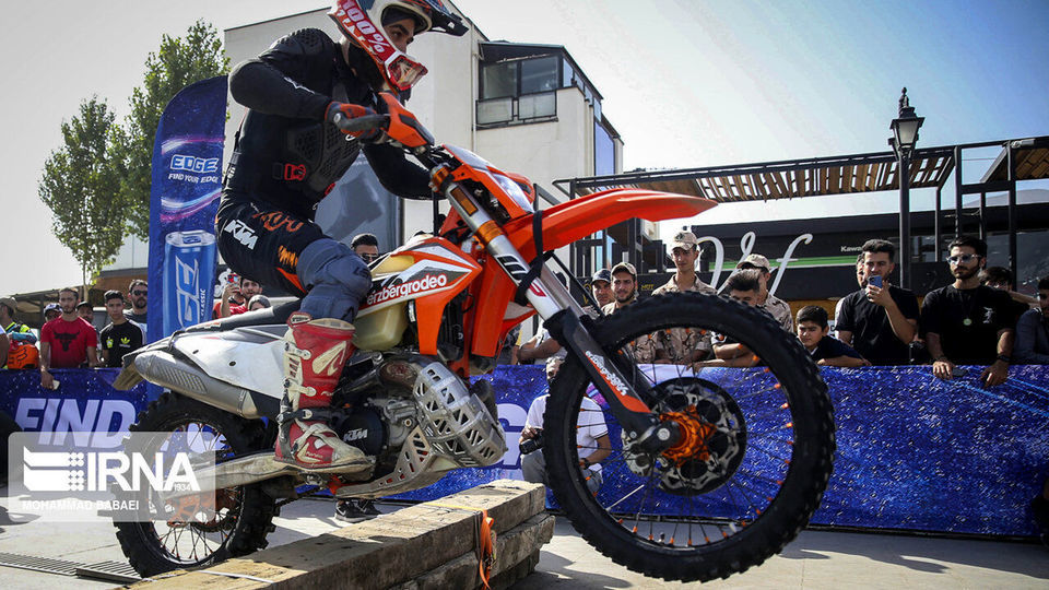 مسابقات موتور سواری سوپر اندرو