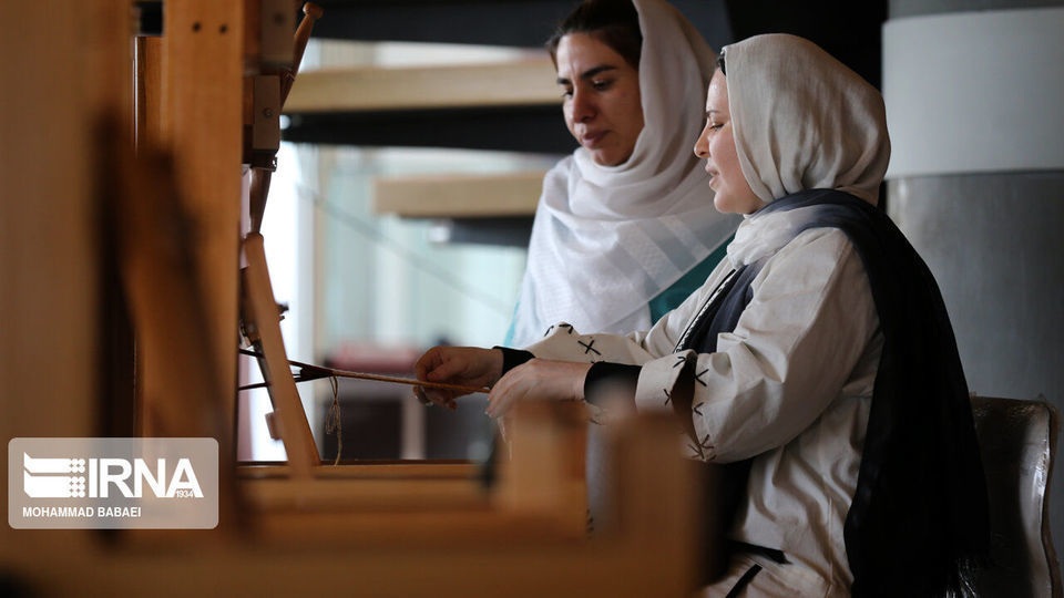 نمایشگاه یازدهمین جشنواره مد و لباس فجر 