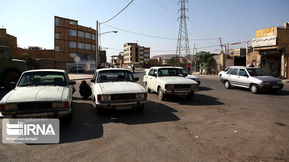 زندگی زیر دکل های فشار قوی