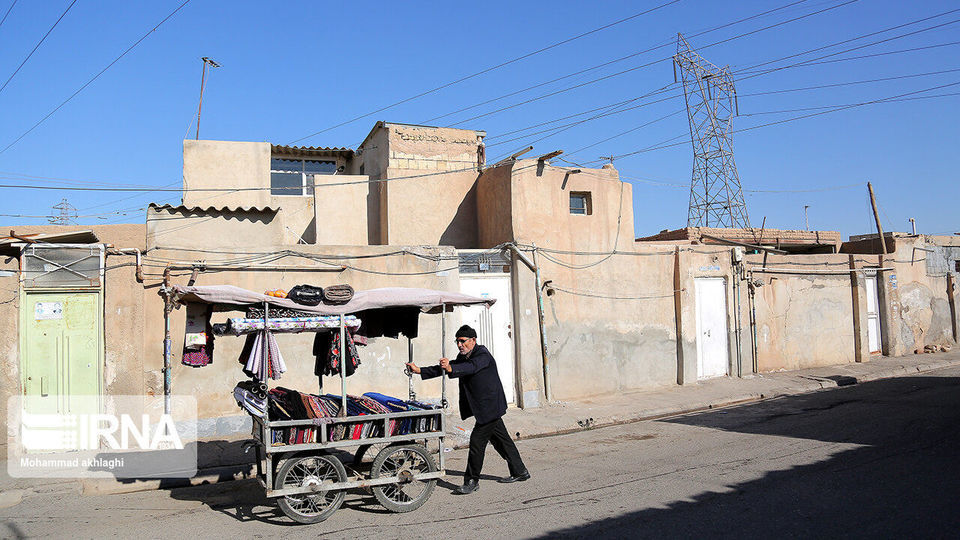 زندگی زیر دکل های فشار قوی