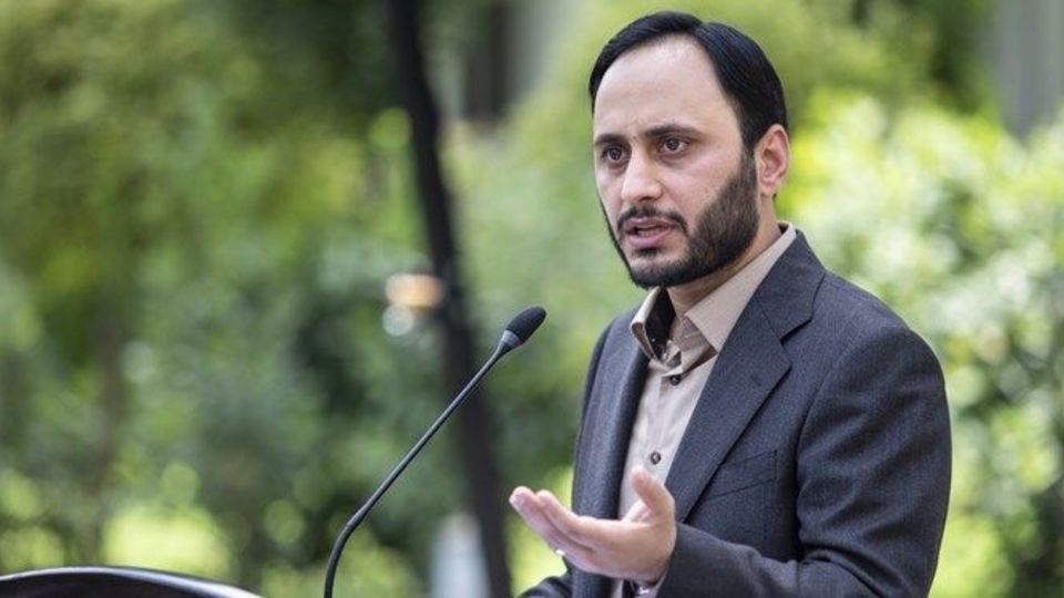 عیسی کلانتری از مدیریت اجرایی احیای دریاچه ارومیه برکنار شد