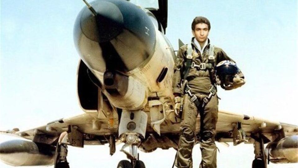 این خلبان ایرانی آرزوی صدام را بر باد داد