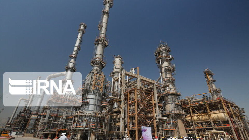 جزئیات تفاهم‌نامه ۴۰ میلیارد دلاری ایران و روسیه اعلام شد