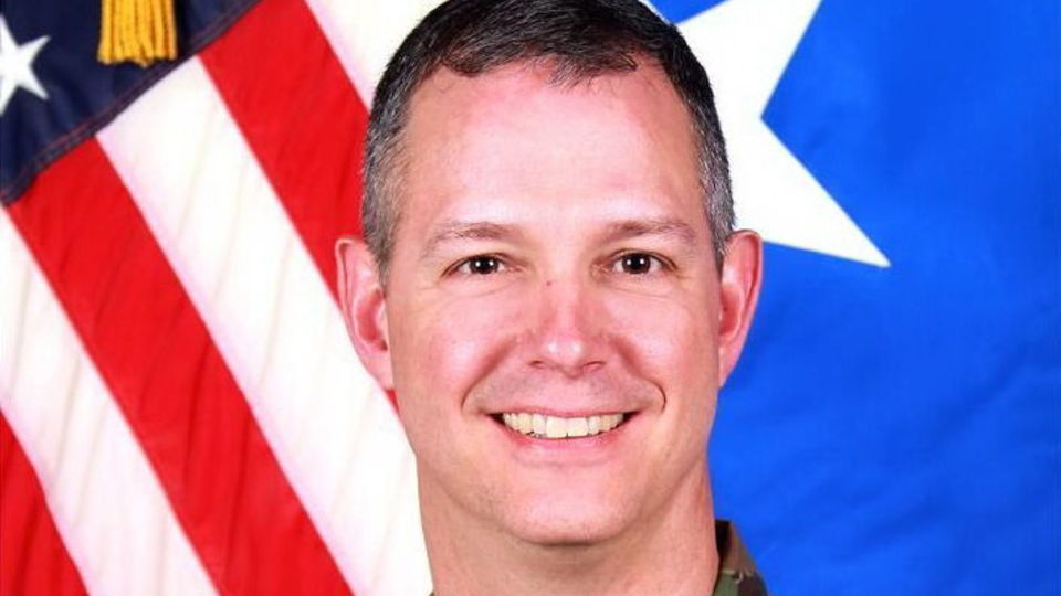 اذعان مقام نظامی آمریکایی به برتری هوایی ایران در منطقه اذعان مقام نظامی آمریکایی به برتری هوایی ایران در منطقه