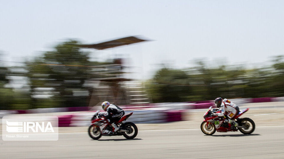 قاب‌های جالب توجه از مرحله سوم مسابقات سوپربایک