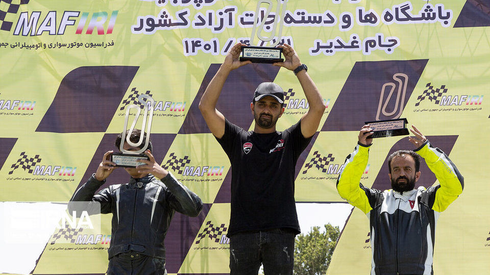 قاب‌های جالب توجه از مرحله سوم مسابقات سوپربایک