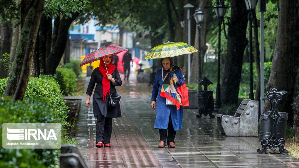 باران تابستانی در رشت