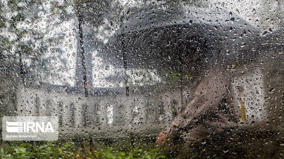 باران تابستانی در رشت