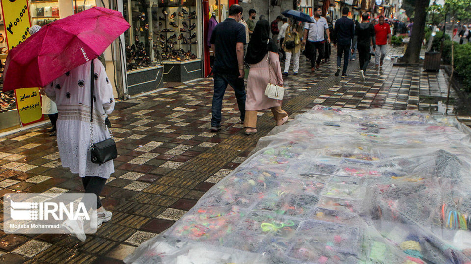 باران تابستانی در رشت