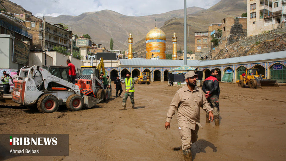 سیل در حرم مطهر امامزاده داوود (ع)