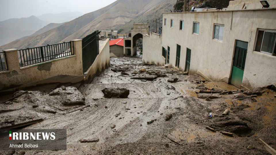 سیل در حرم مطهر امامزاده داوود (ع)