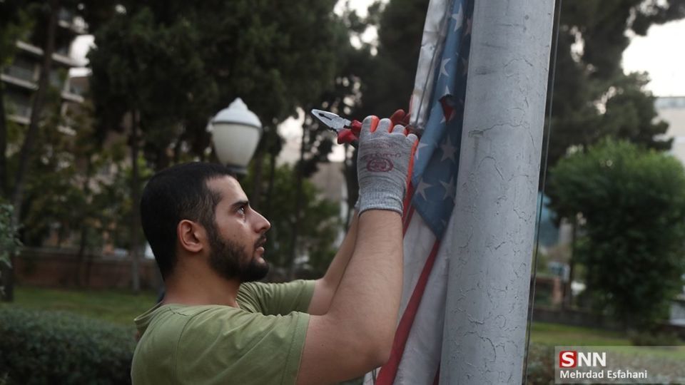  سفارت سابق آمریکا حسینیه شد 