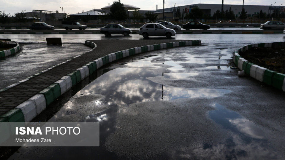 بارش باران تابستانه در مشهد