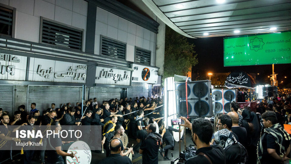 عزاداری شب سوم محرم - میدان منیریه