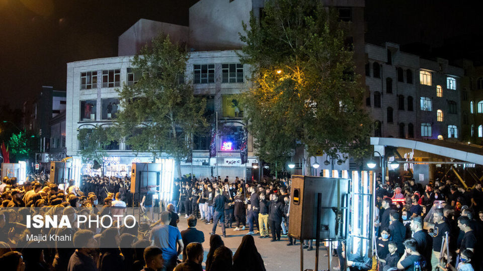 عزاداری شب سوم محرم - میدان منیریه