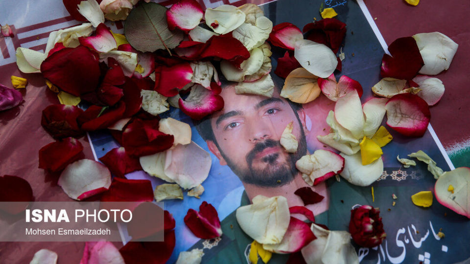 تشییع پیکر شهدای مدافع حرم در مشهد