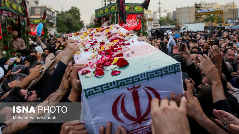 تشییع پیکر شهدای مدافع حرم در مشهد