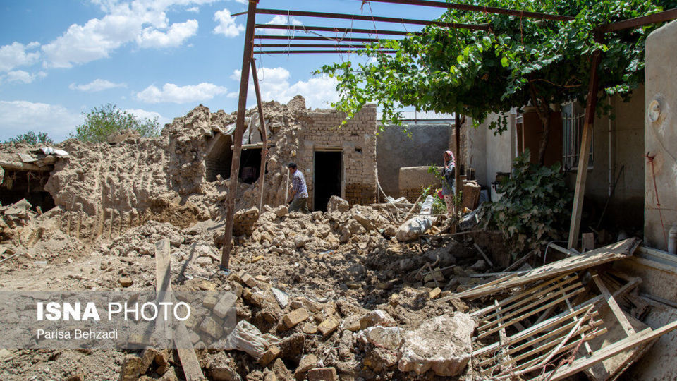 چهار روز پس از وقوع سیل در روستای آهنگران
