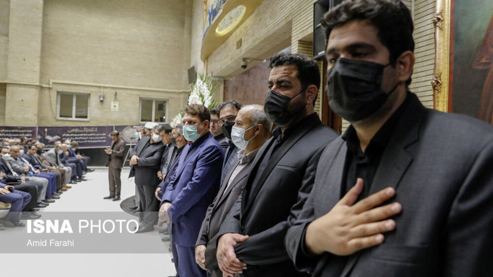 مراسم یادبود دکتر عادل آذر