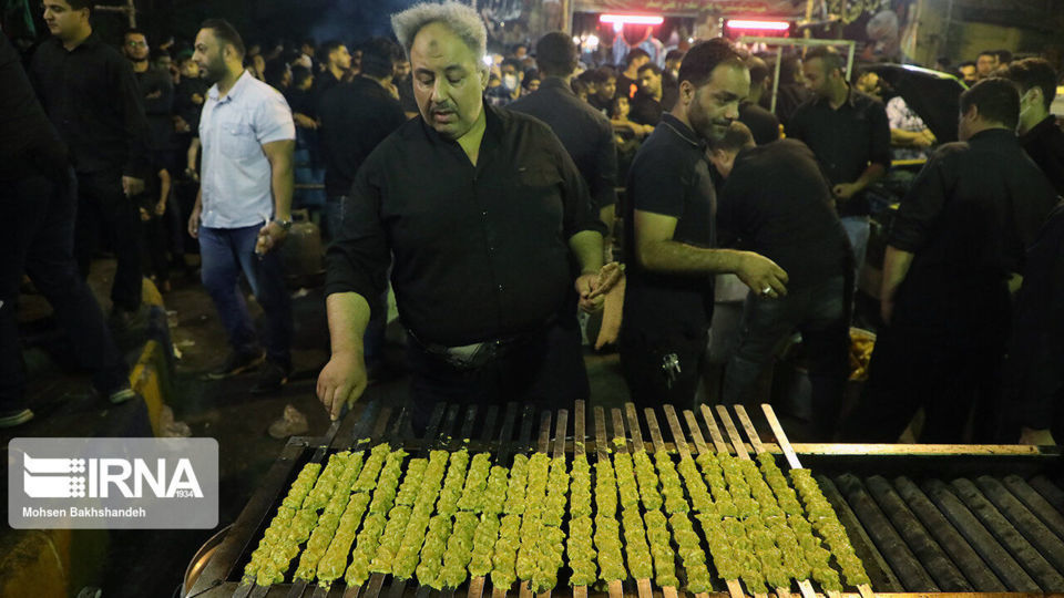 آیین سنتی سینی گردانی حضرت قاسم (ع)