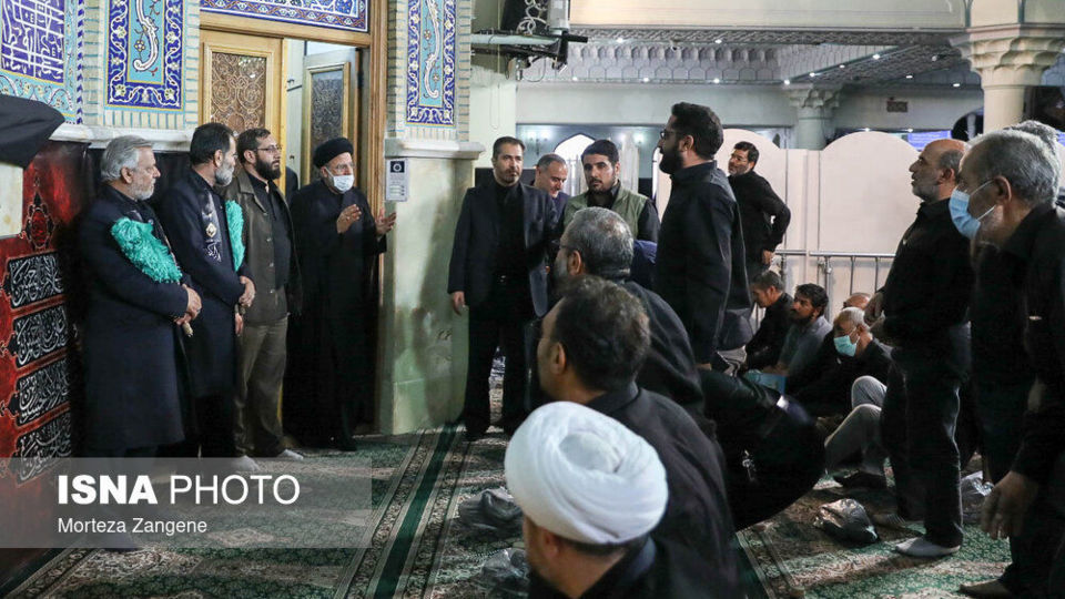 حضور رییس جمهوری در نماز ظهر عاشورا - حرم شاه عبدالعظیم الحسنی