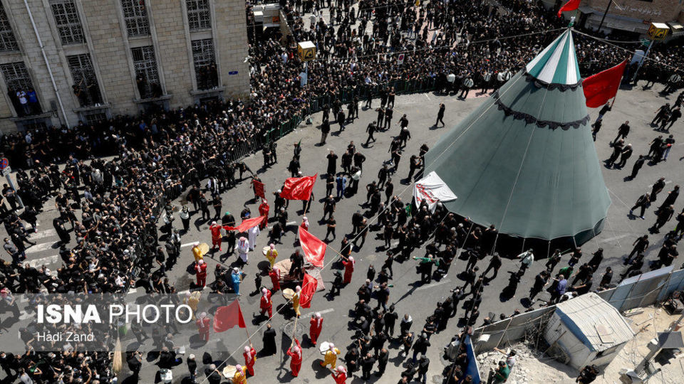 مراسم عزاداری روز عاشورا - چهارراه گلوبندک