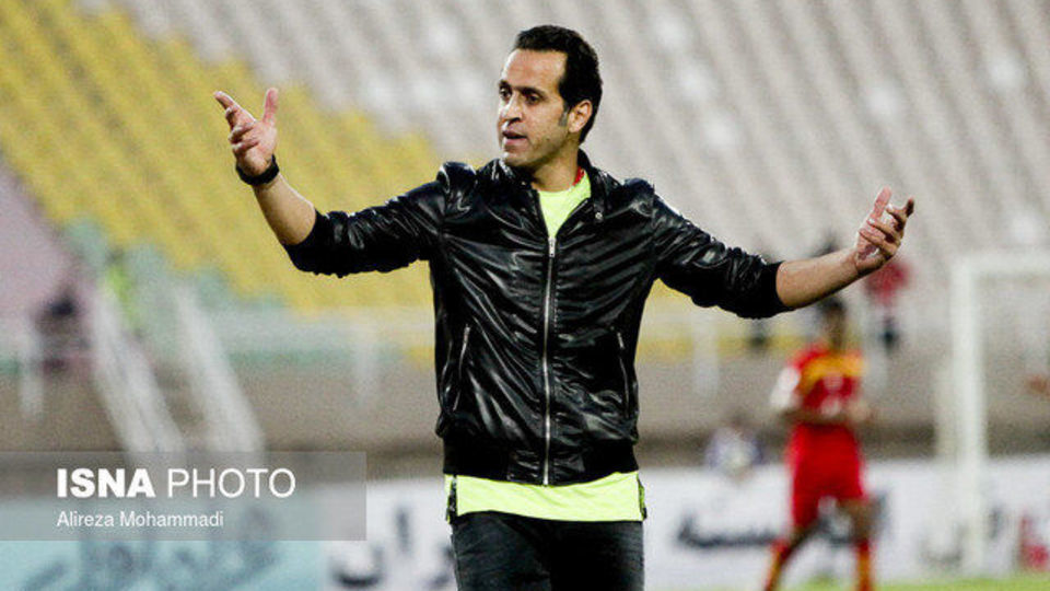 عذرخواهی علی کریمی از عزاداران حسینی/عکس