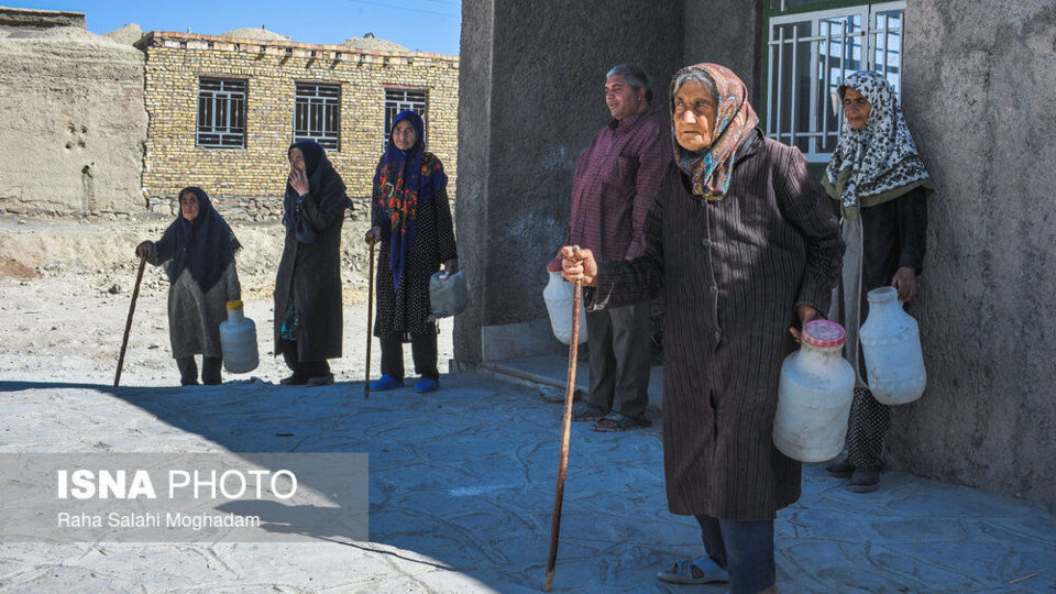 آب‌رسانی سیار به روستاهای خراسان جنوبی