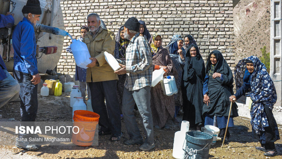 آب‌رسانی سیار به روستاهای خراسان جنوبی