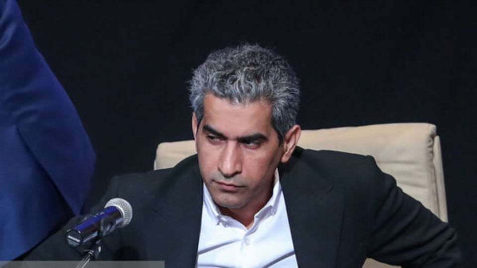 کامرانی‌فر از دبیرکلی فدراسیون فوتبال استعفا کرد