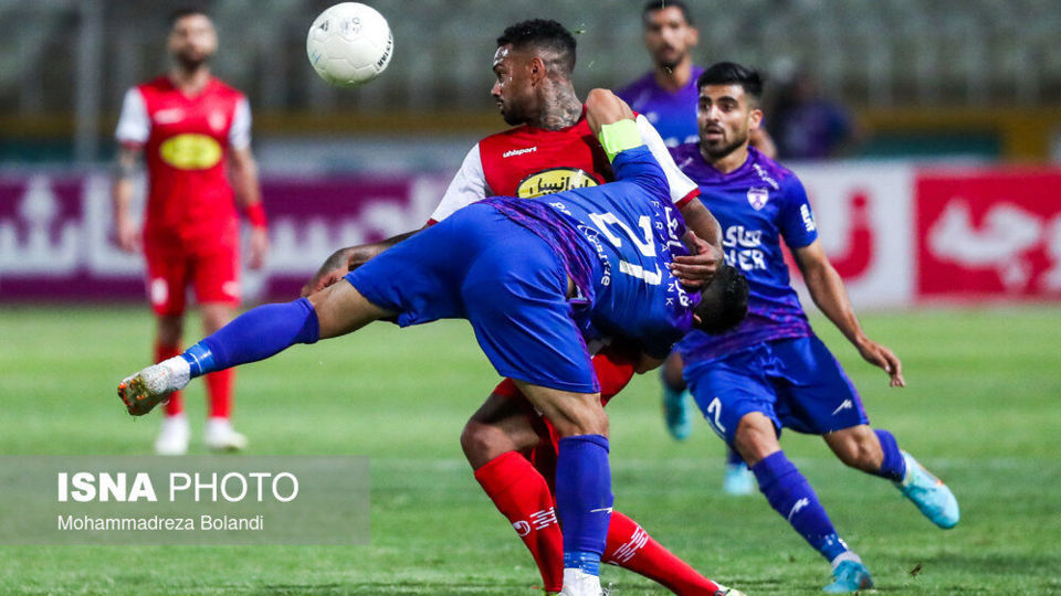 هفته پنجم لیگ برتر فوتبال؛ هوادار - پرسپولیس