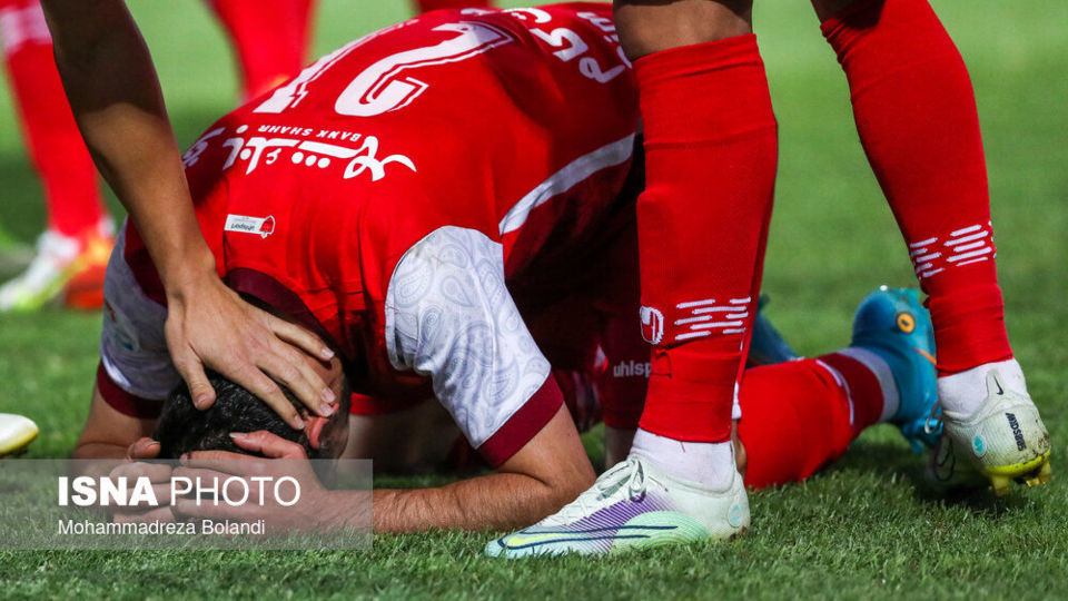 هفته پنجم لیگ برتر فوتبال؛ هوادار - پرسپولیس