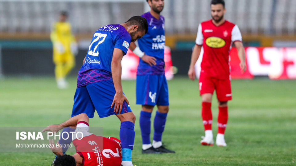 هفته پنجم لیگ برتر فوتبال؛ هوادار - پرسپولیس