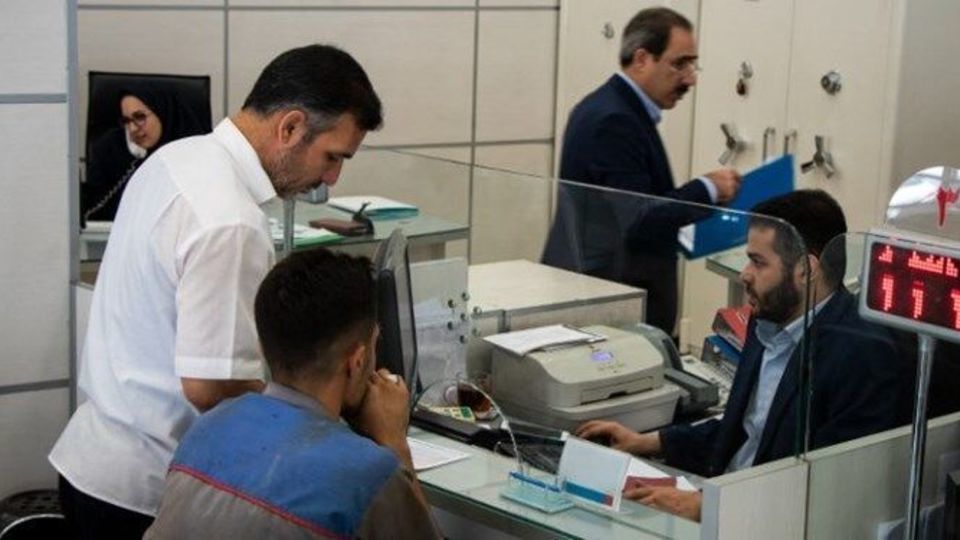 ۱۶ بانک دیگر مکلف به عرضه ارز اربعین شدند 