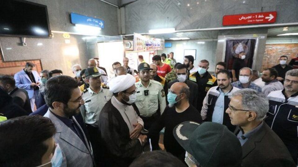 حمایت دولت از مترو / تهیه بانک اطلاعاتی از دست‌فروشان