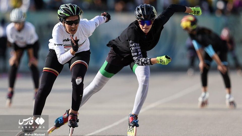 متفاوت‌ترین تصاویر از دختران اسکیت‌ باز در آزادی