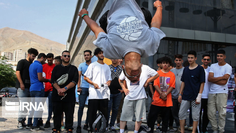 مسابقات آزاد پارکور تهران