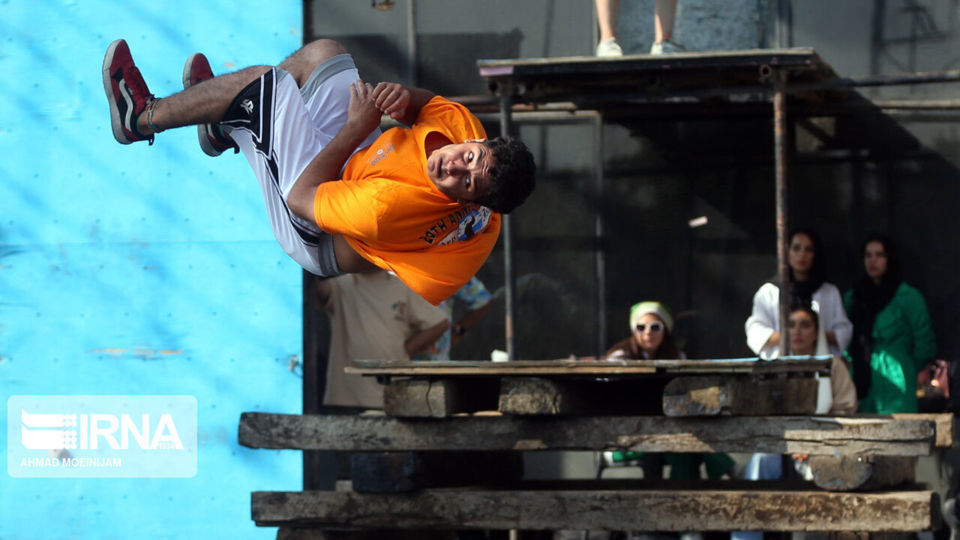 مسابقات آزاد پارکور تهران