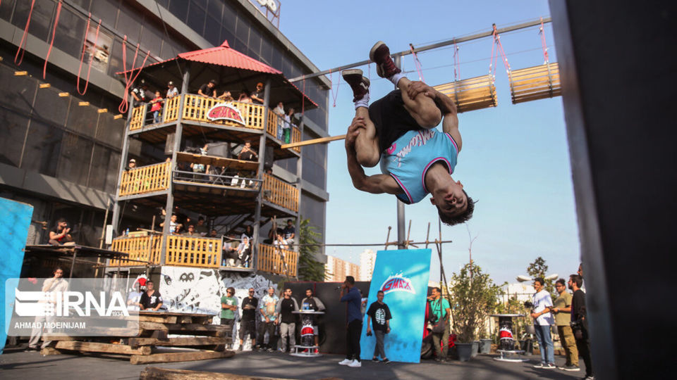 مسابقات آزاد پارکور تهران