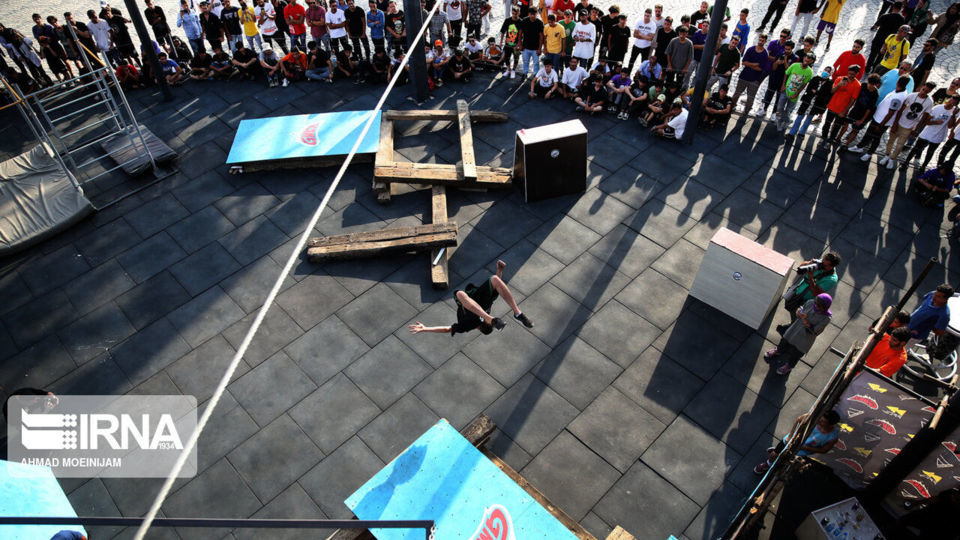 مسابقات آزاد پارکور تهران