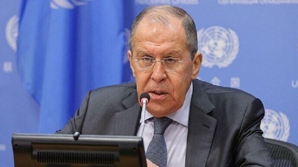 لاوروف: غرب تلاش دارد با تحریم‌ها رقیبان قدرتمند را حذف کند