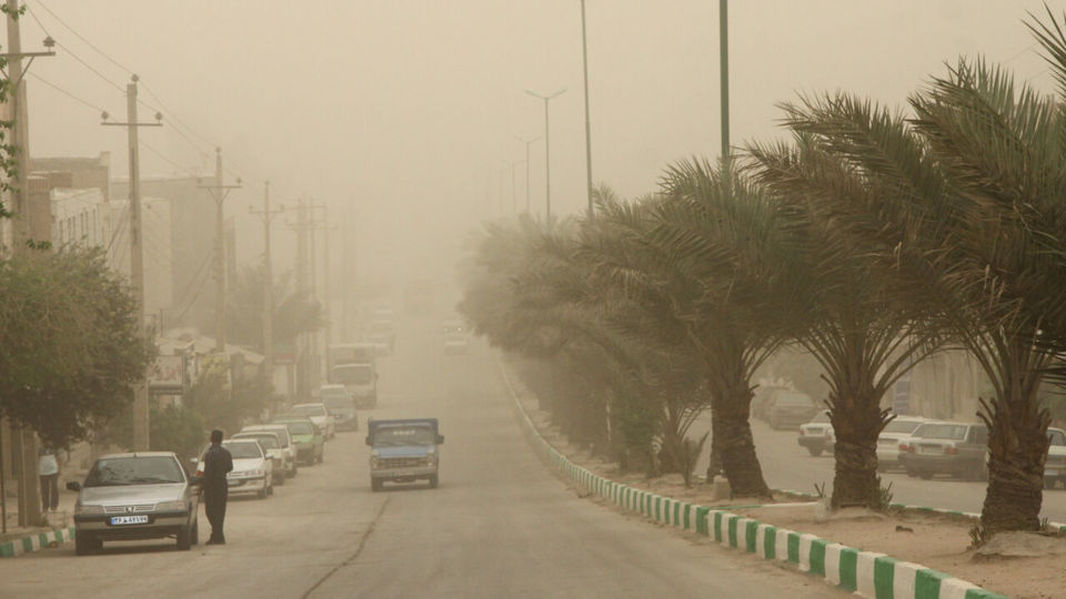 هشدار به زایران اربعین نسبت به وقوع گرد و غبار در مناطق مرزی چذابه و شلمچه