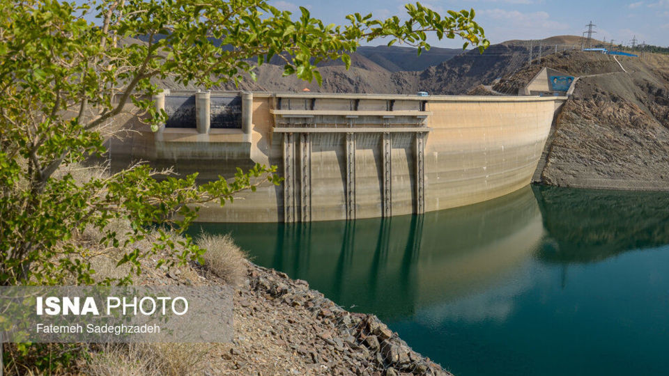  سد زاینده‌رود با ۱۶ درصد حجم آب