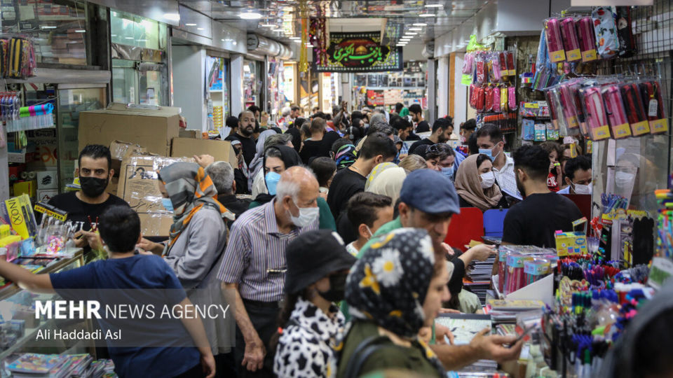 بازار لوازم التحریر در آستانه بازگشایی مدارس