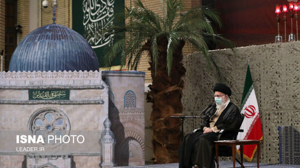 دیدار پیشکسوتان دفاع مقدس و خانواده‌های شهدا با مقام معظم رهبری