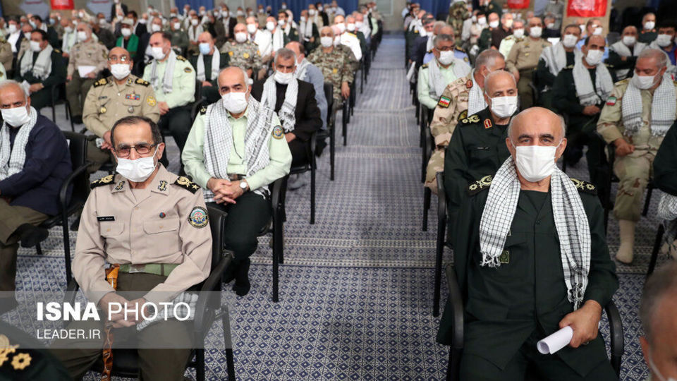 دیدار پیشکسوتان دفاع مقدس و خانواده‌های شهدا با مقام معظم رهبری