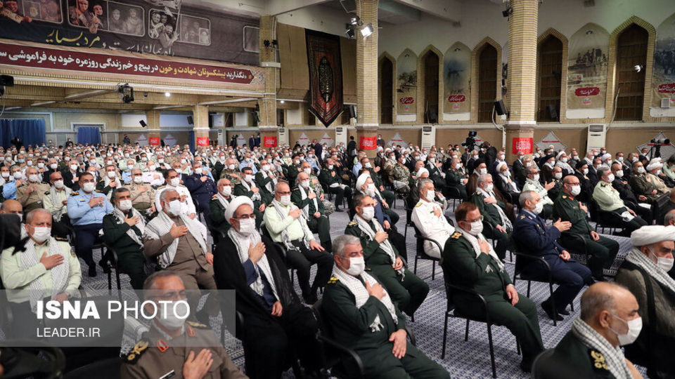 دیدار پیشکسوتان دفاع مقدس و خانواده‌های شهدا با مقام معظم رهبری