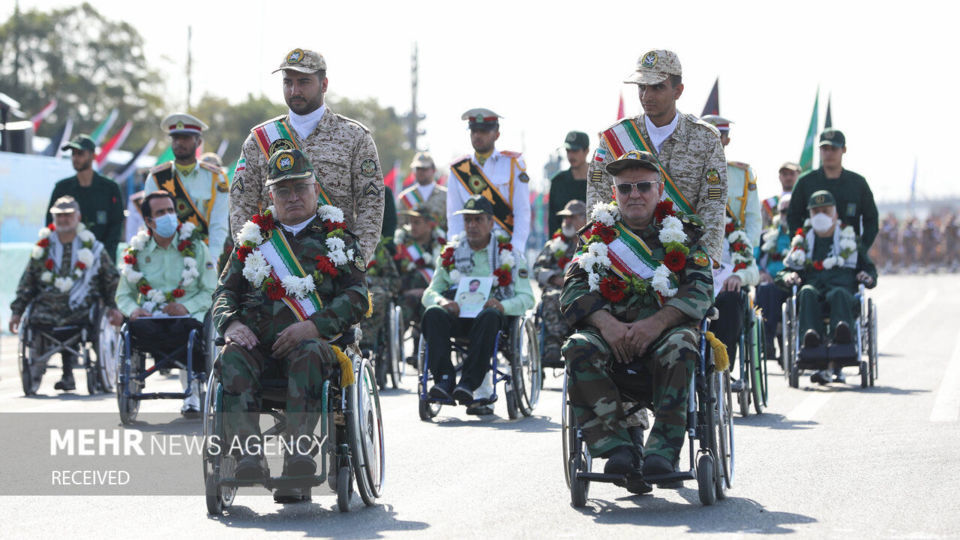 مراسم رژه ۳۱شهریور نیروهای مسلح در تهران