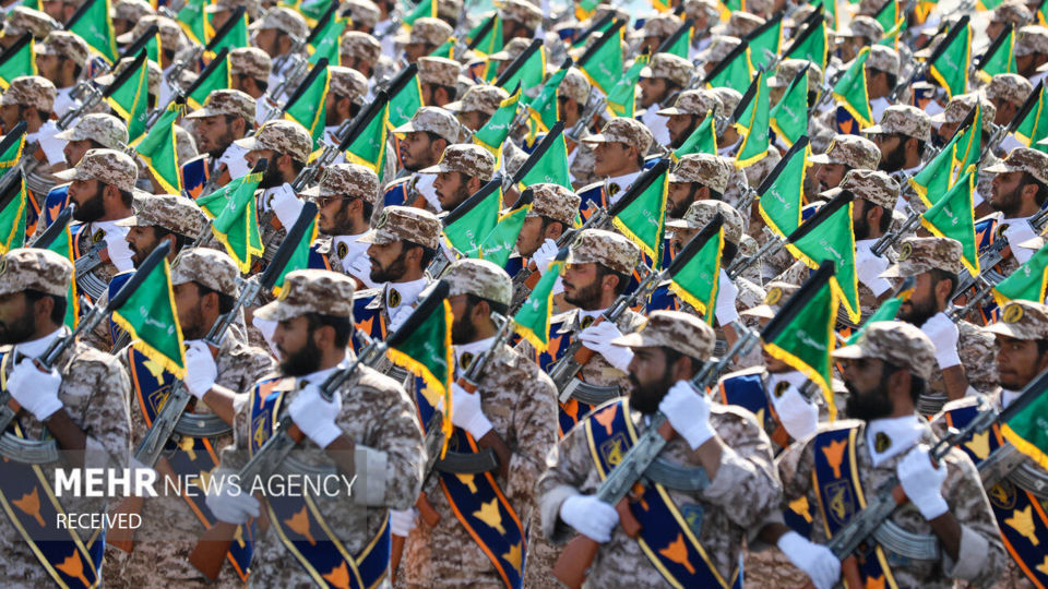 مراسم رژه ۳۱شهریور نیروهای مسلح در تهران