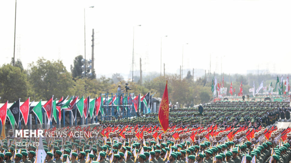مراسم رژه ۳۱شهریور نیروهای مسلح در تهران